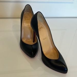 Christian Louboutin Black Leather Heels 38.5